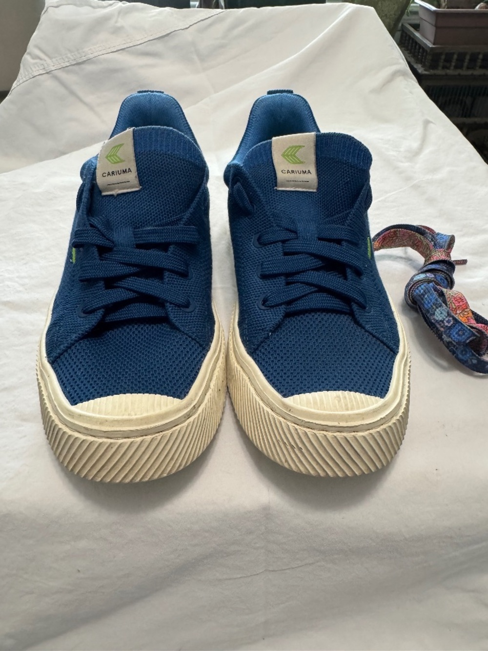 Cariuma IBI low cut knit women’s sneaker